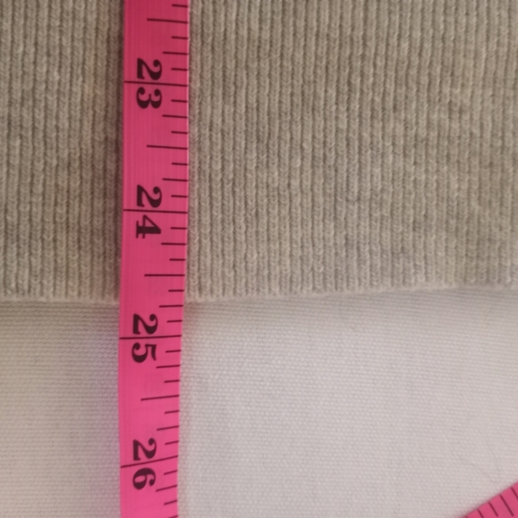 Banana Republic Italian Fine Merino Wool Blend Casual Grey Pink Star Crew Neck L - Picture 6 of 8